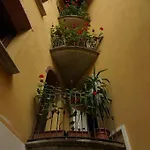 דירה Trilocale Sofia Abbadesse M3-m5 Zara מילאנו