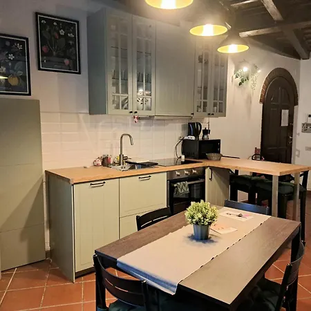 Trilocale Sofia Abbadesse M3-m5 Zara Apartment